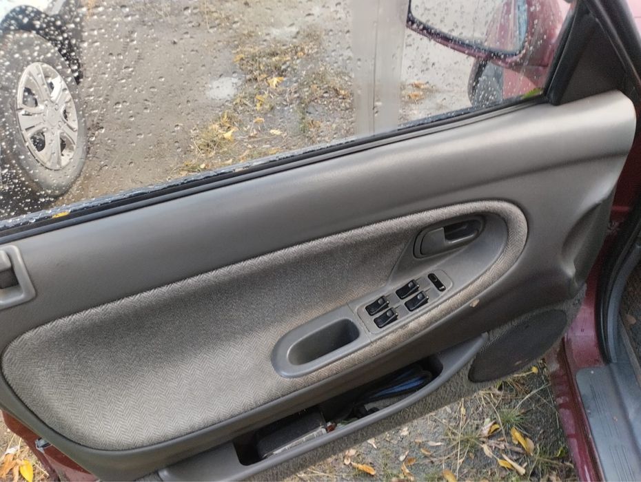 Продам mazda 626