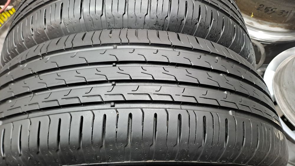 4бр. Почти Нови 215/60/16 Continental Eco Contact 6