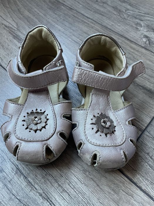 Крокс и чехли 24 номер момиче