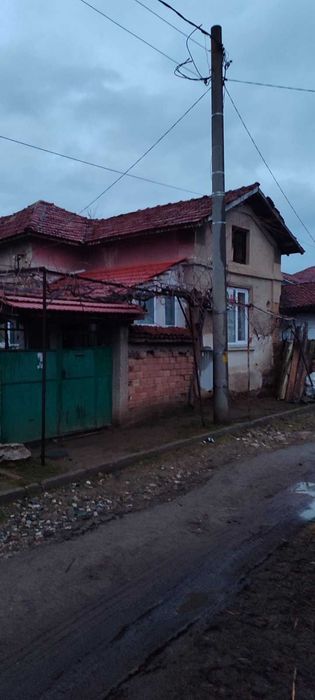 Home Depo продава къща в село Александрово - Павел Баня