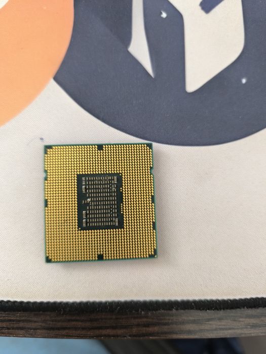 Vând procesoare pc