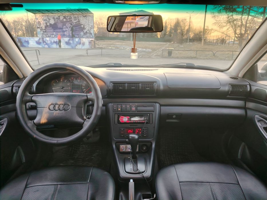 Продам Ауди А4 1995 года!