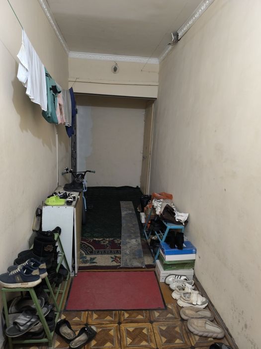 2 х ком квартиру Спутник 4. 7/9 площадь 60м² акфа рамы железная дверь