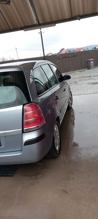 Opel zafira b 1.9 cdti