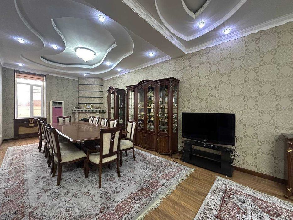 Улица Никитина
метро буюк ипак йули