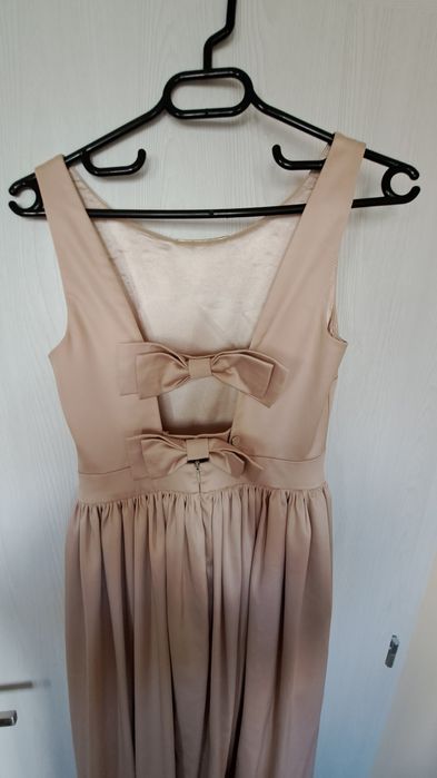 Официална рокля от сатен