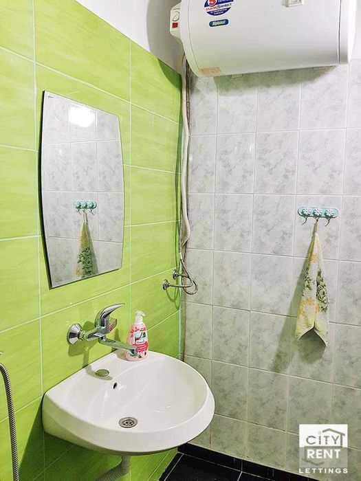 Дава се под наем Едностаен апартамент в Велико Търново, Център - 37 кв.м за 210 € - Снимка #7