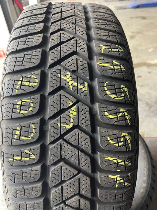 4бр 215/55/17 Пирели 8мм дот 2021