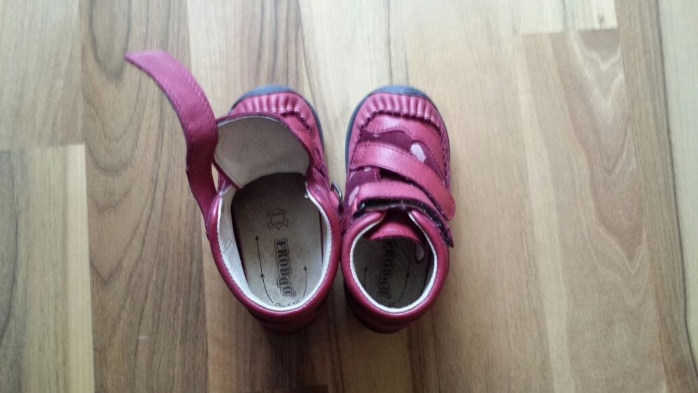 детски обувки естествена кожа