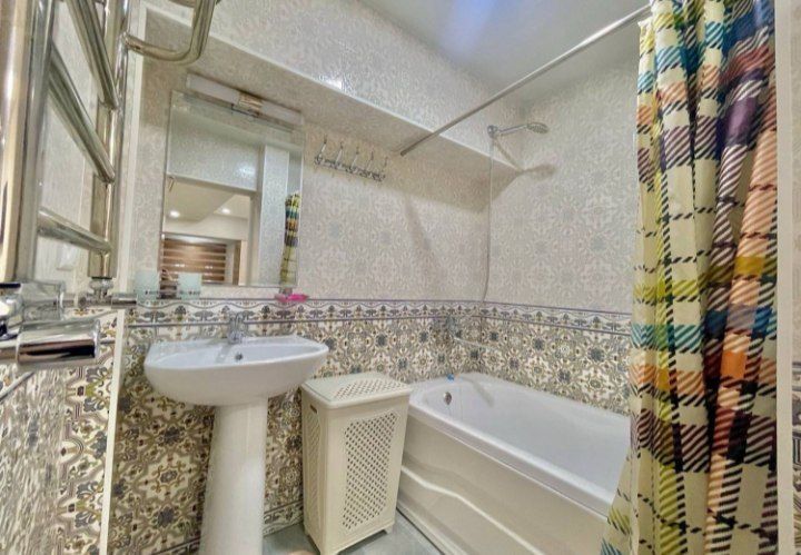 Аренда квартир Tashkent City белый дом по ул Навои 2 комнатная