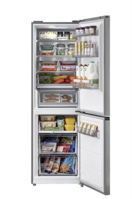 Холодильник новый продам в рассрочку