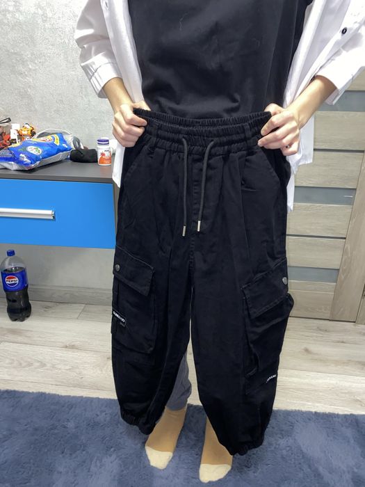 Штаны джоггеры черные