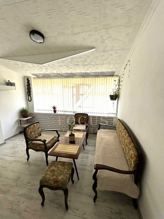 Дава се под наем Къща в Пловдив, Център - 200 кв.м за 800 € - Снимка #1