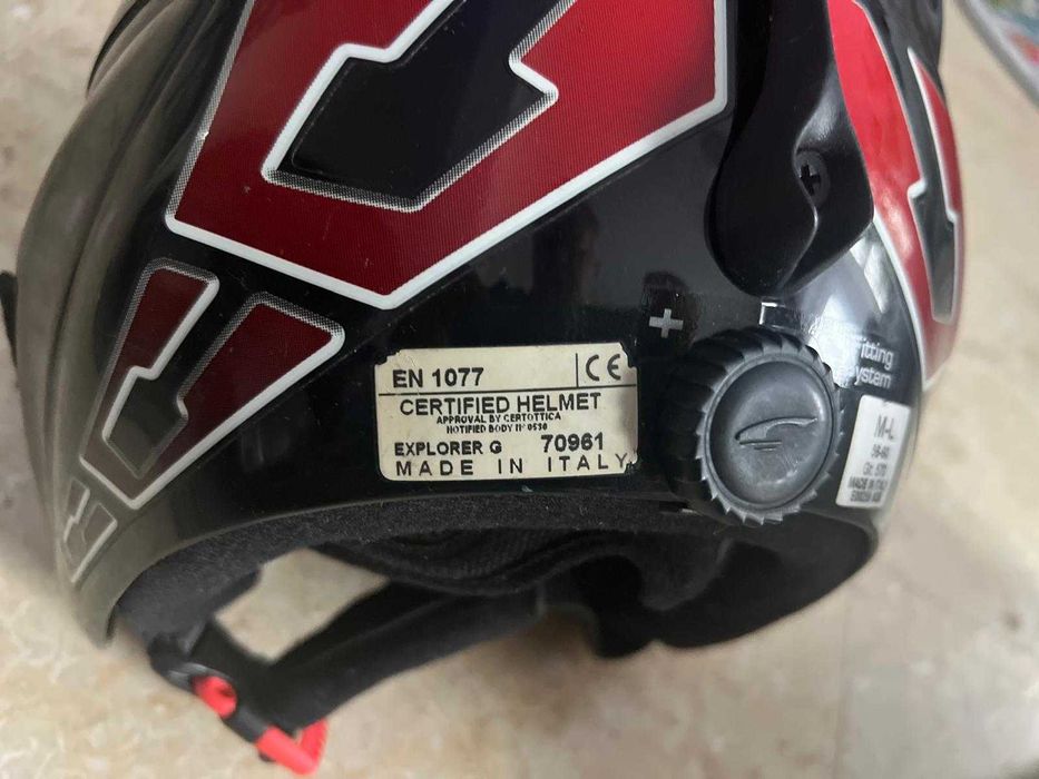 Clapari / Boots snowboard / Casca schi