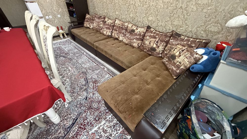 Диван б/у 100000тг!