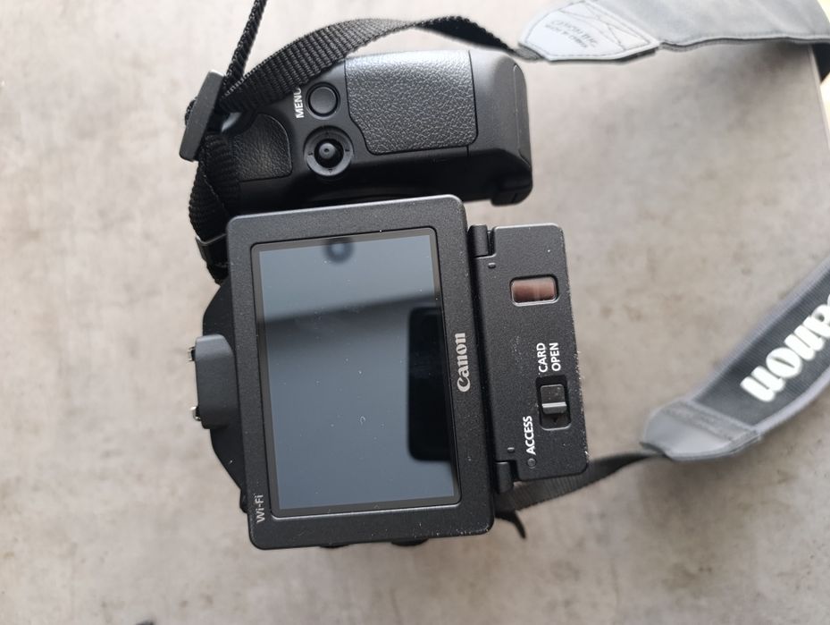 Продаётся 4к камера Canon Xc 15