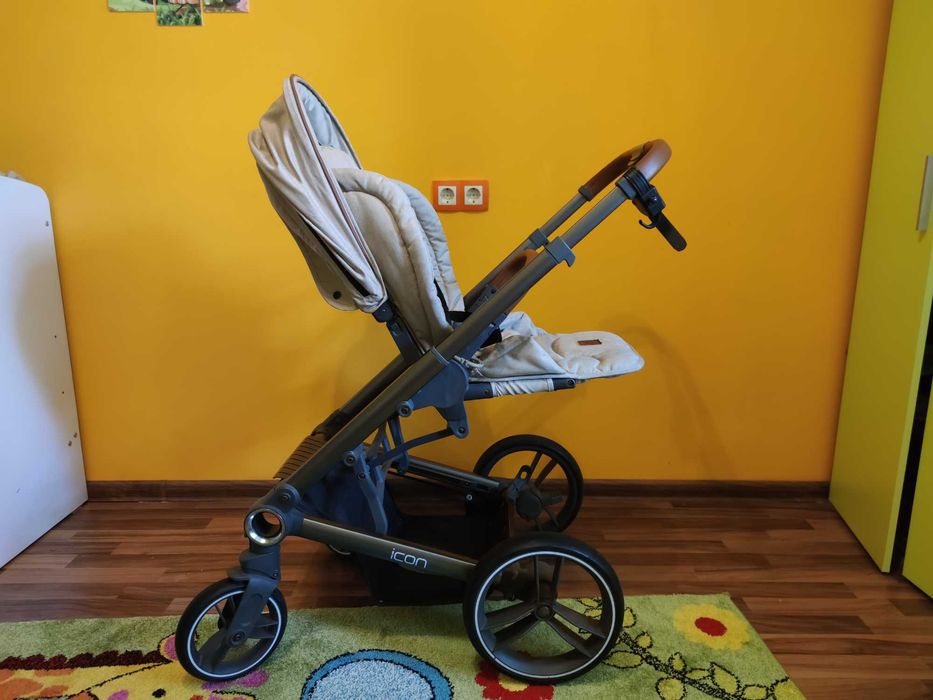 Бебешка количка Icon 2 в 1