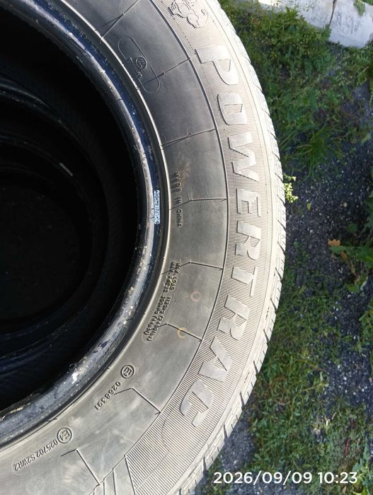 Продам комплект шин Б/У  265/70 R 16