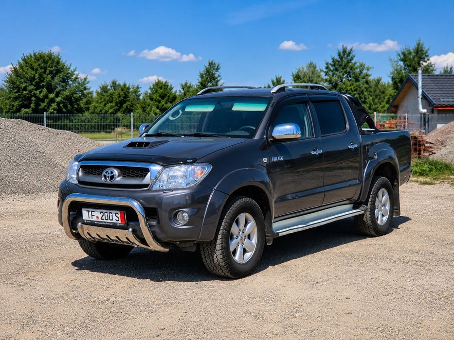 Toyota Hilux / 3.0 diesel / 2009 / cutie automata
