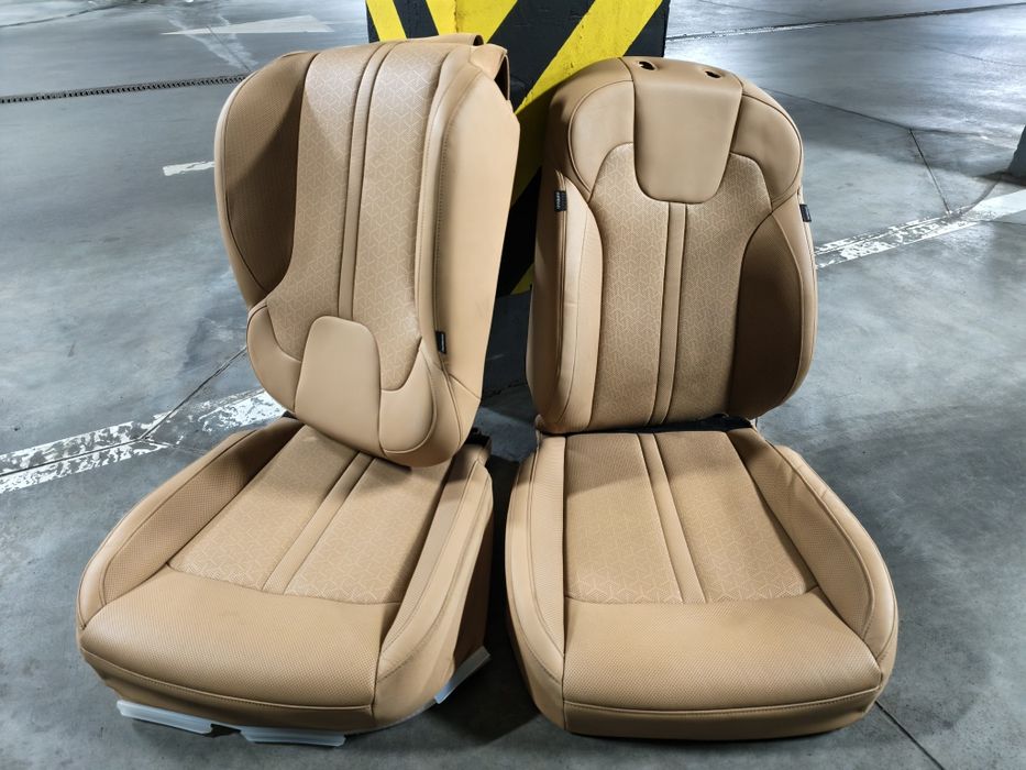 Сиденья передние Киа Соренто MQ4