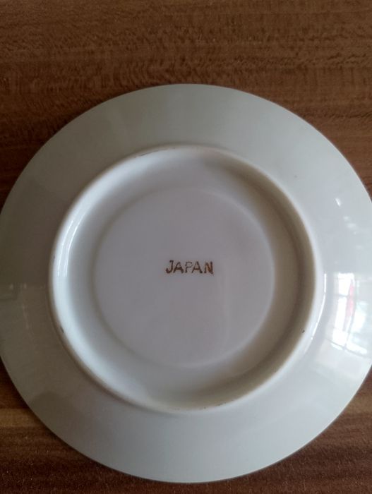 Японски сервизи за кафе и чай.