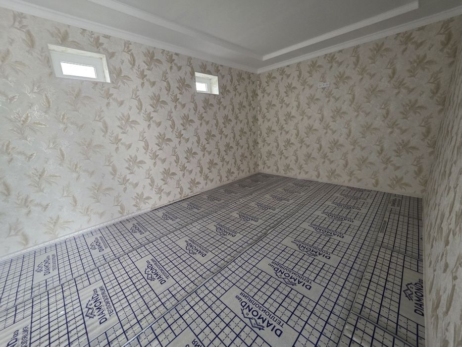 3 sotix yangi qurilgan uy sotiladi Gazi bor!! svet suv bor Progres