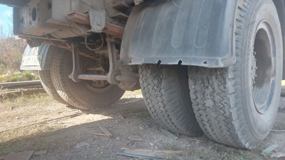 Маз 5432 тягач .           .