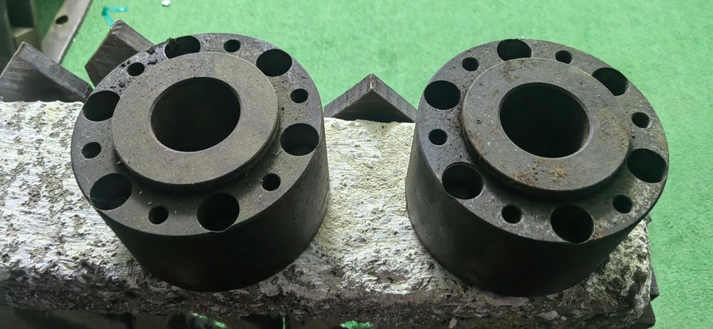 Фланци за Малогабаритен Японски Трактор