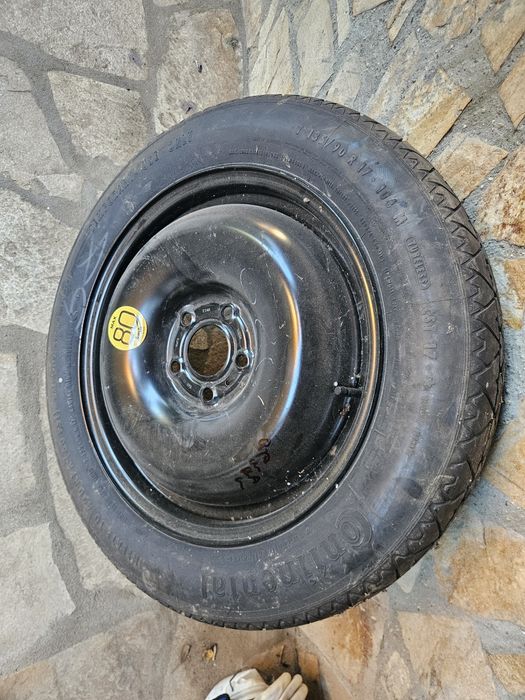 Резервна гума патерица за Nissan Qashkai 135 90 17