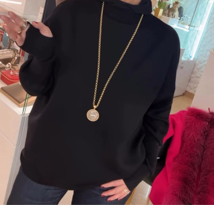 Колье, ожерье, цепь с кулоном