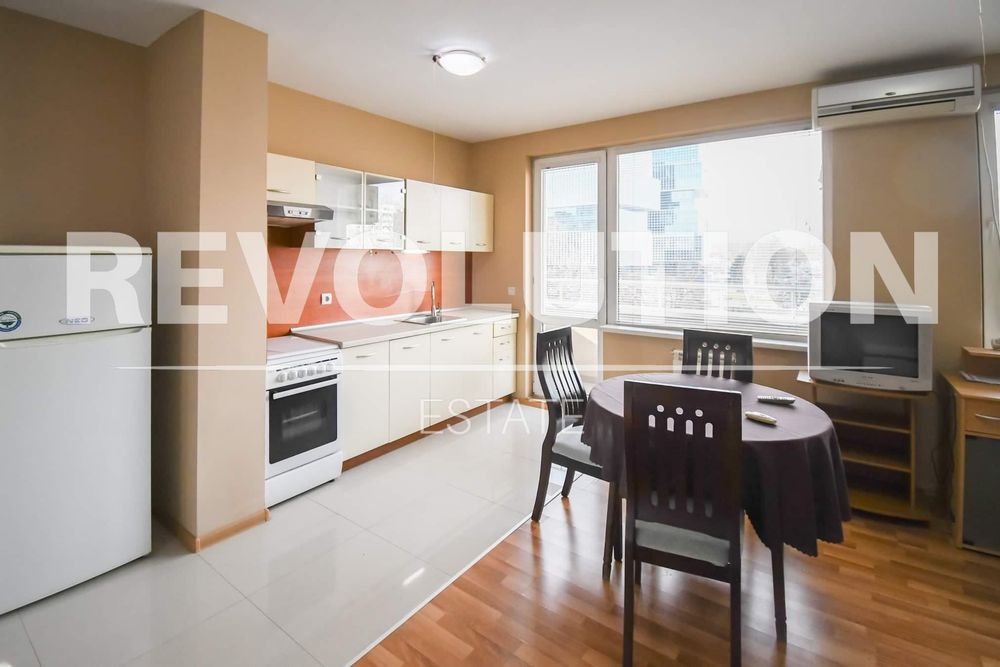 Дава се под наем Едностаен апартамент в София, Младост 4 - 45 кв.м за 475 € - Снимка #1