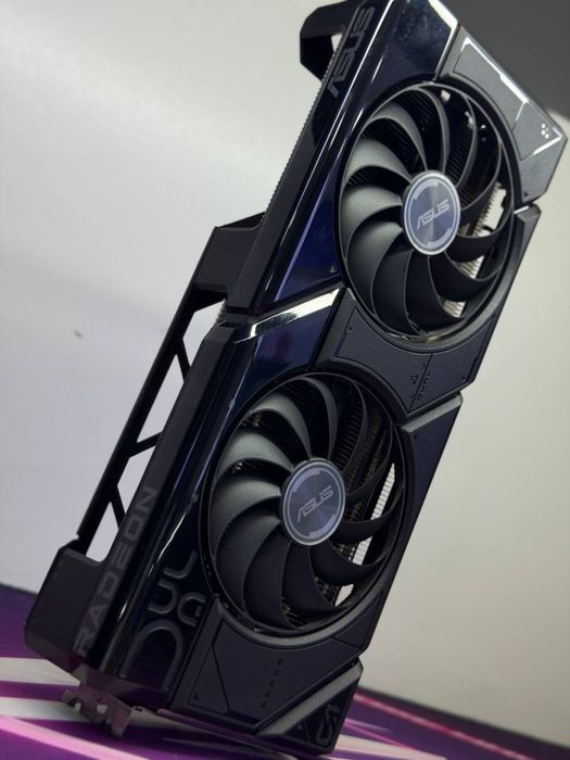 ASUS Dual AMD Radeon RX 7800 XT 16G