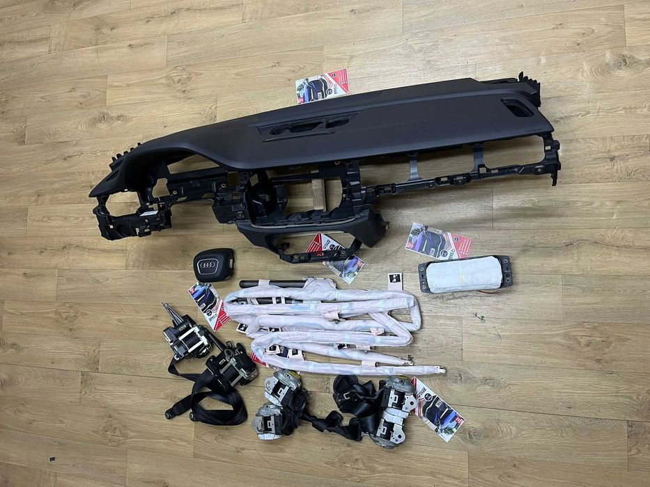 Audi Q7 4M - plansa bord - kit airbag volan pasager cortine - centuri