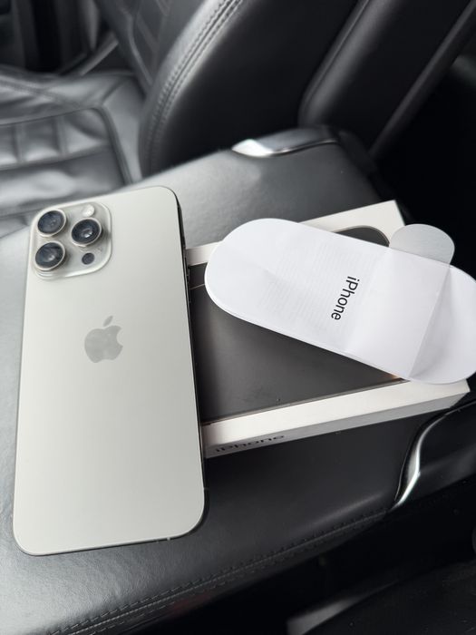 Iphone 16 pro max 256,impecabil !