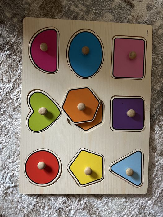 Развивающие игрушки