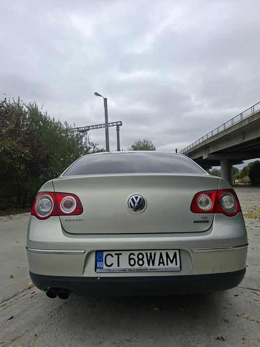 VOLKSWAGEN Passat 2010 — imagine 5