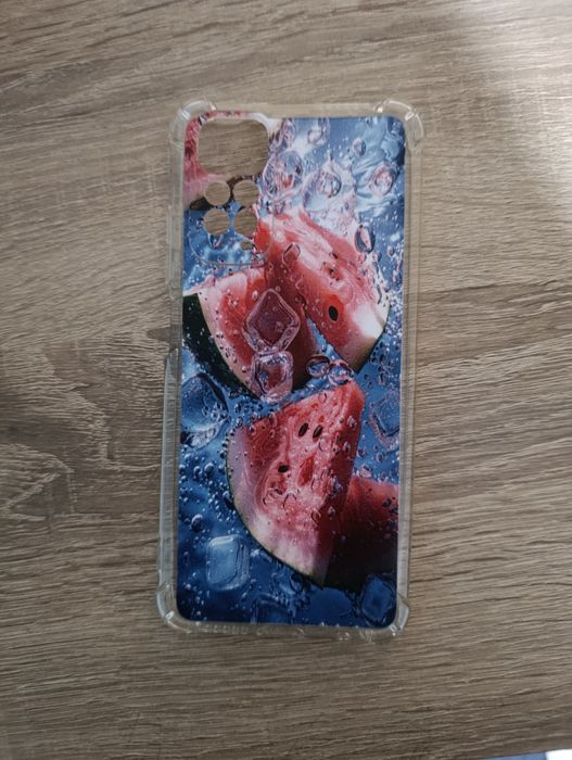 Продават се 9 калъфа на Redmi Note 11s