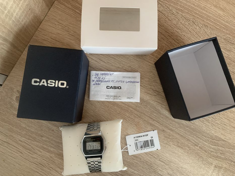 Часы CASIO с гарантйи