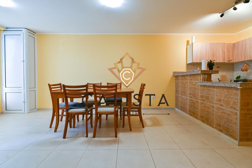 Дава се под наем Тристаен апартамент в София, Витоша - 107 кв.м за 749 € - Снимка #2