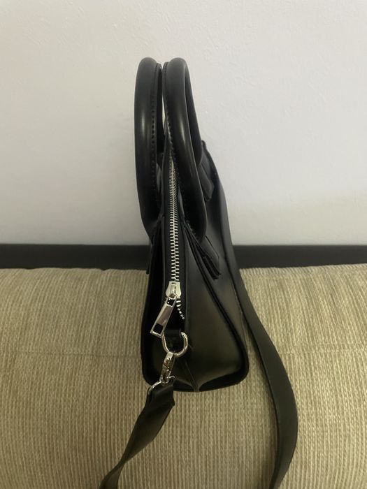 Актуален модел чанта