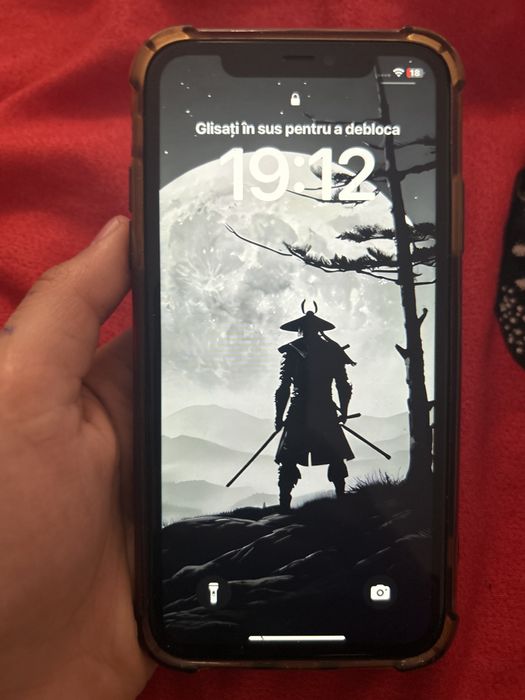 Vand iphone 11 nou