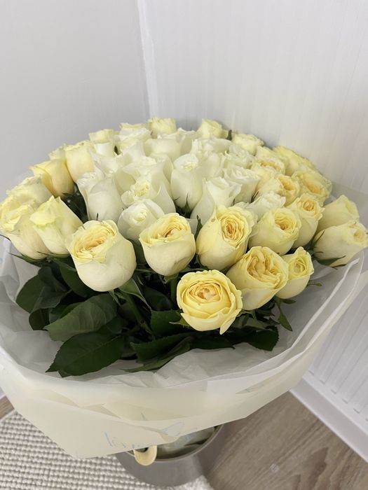 Цветы живые 51 роза