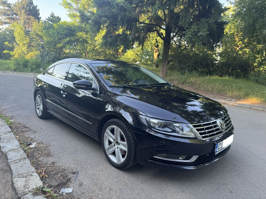 Vând Volkswagen Passat CC Facelift