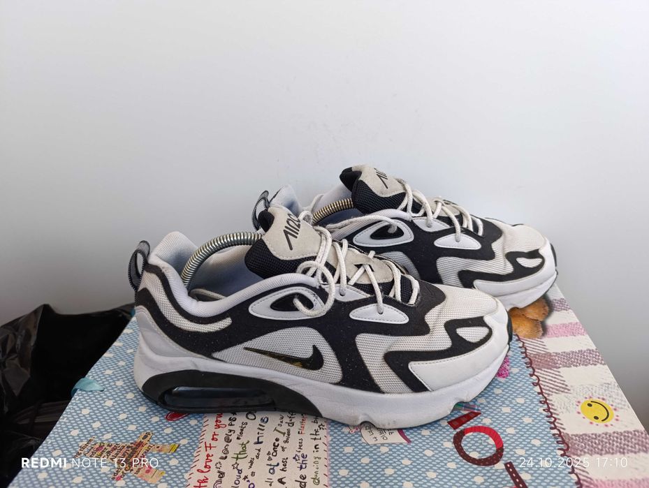 Nike Air Max 200''оригинални маратонки 44 номер