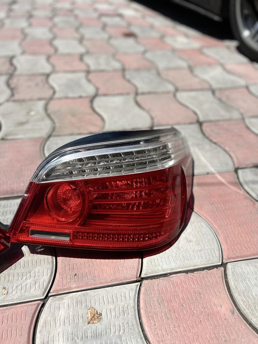 Продам задние фонари на bmw e60