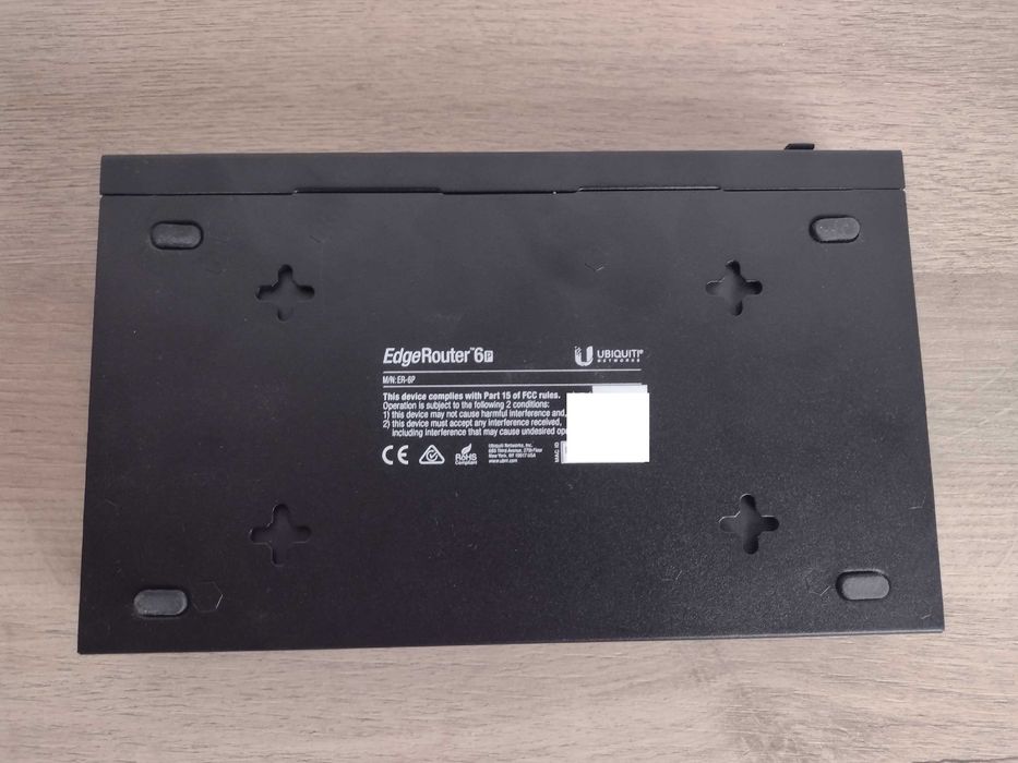 Ubiquiti EdgeRouter 6P  ER-6P
