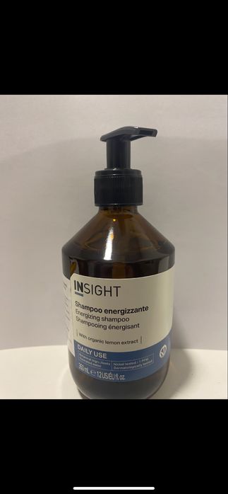 Insight енергизиращ шампоан