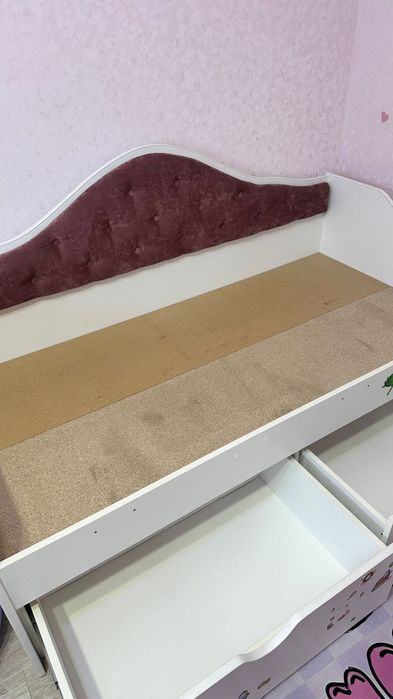 Продам кровать детскую