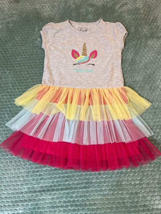 Детски дрехи и рокли