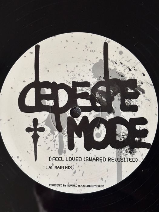 Рядка/колекционерска плоча Depeche mode - I feel loved (swared revisited)